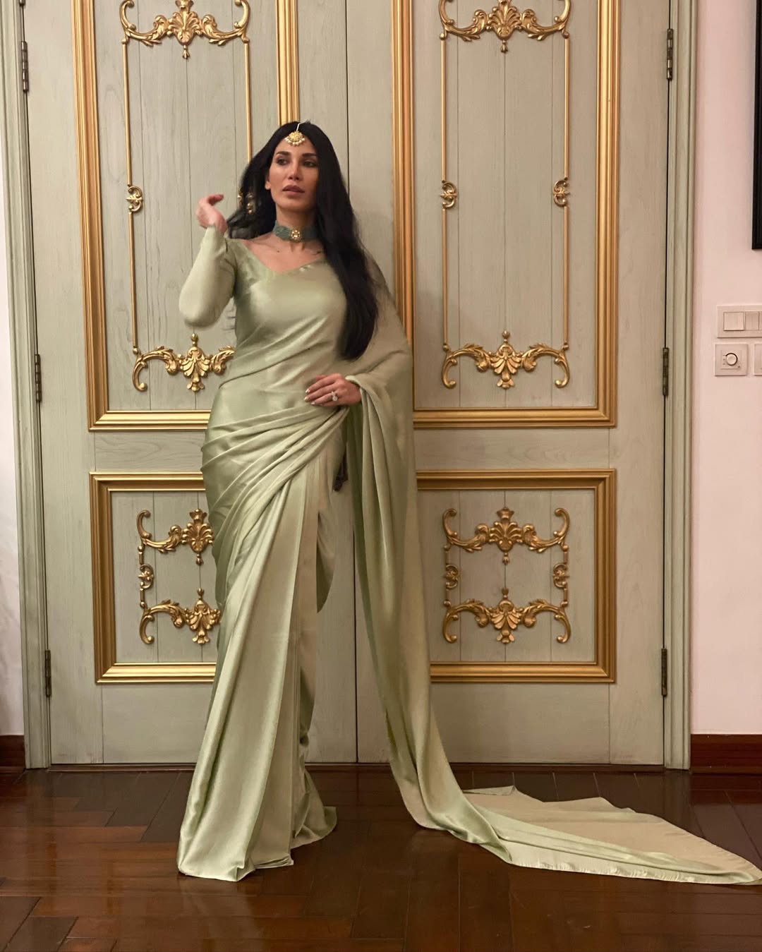 ET-PISTACHIO-SAREE