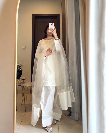 ET FARSHI WHITE 60% off Flat!!!