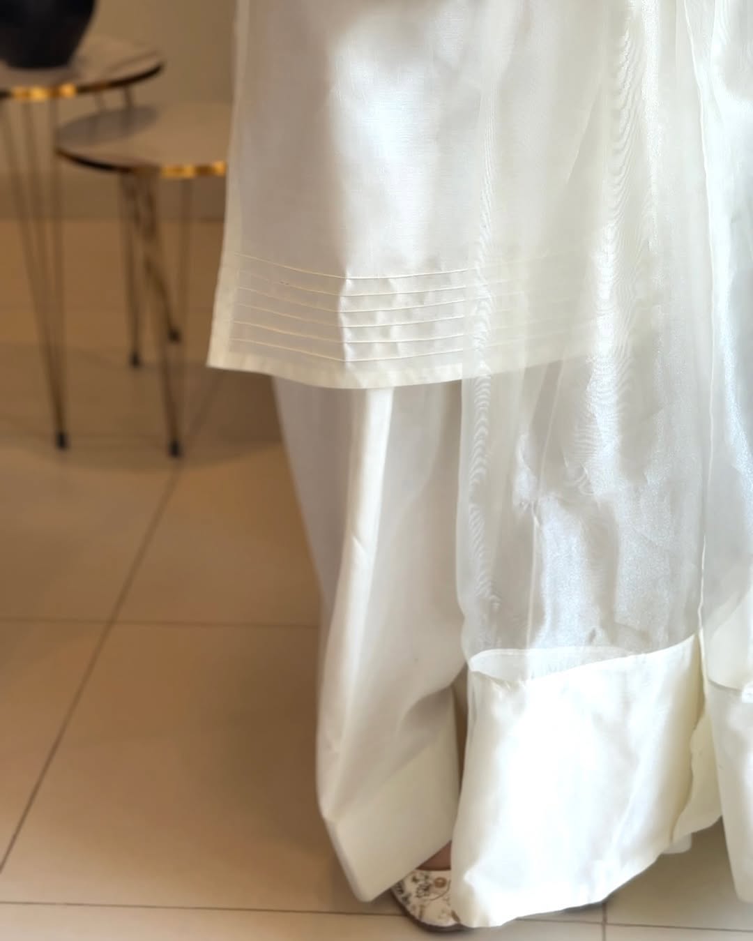 ET FARSHI WHITE 60% off Flat!!!