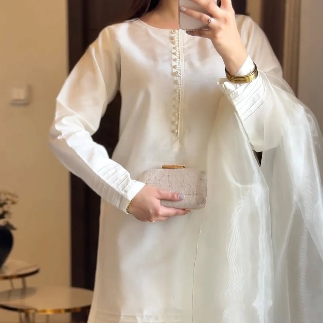 ET FARSHI WHITE 60% off Flat!!!